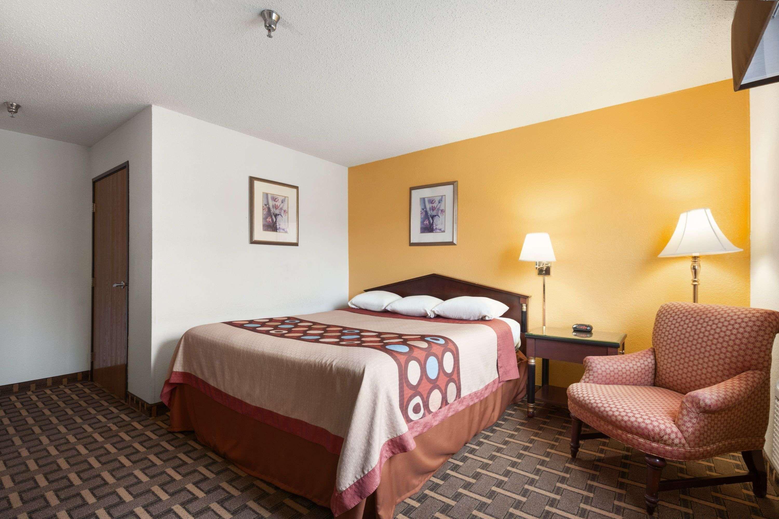 Brookville Inn Ngoại thất bức ảnh